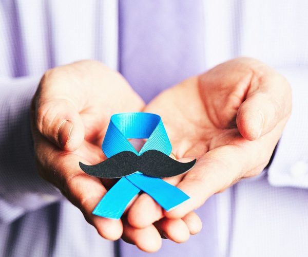 Novembro Azul: como fazer a prevenção do câncer de próstata na dança?