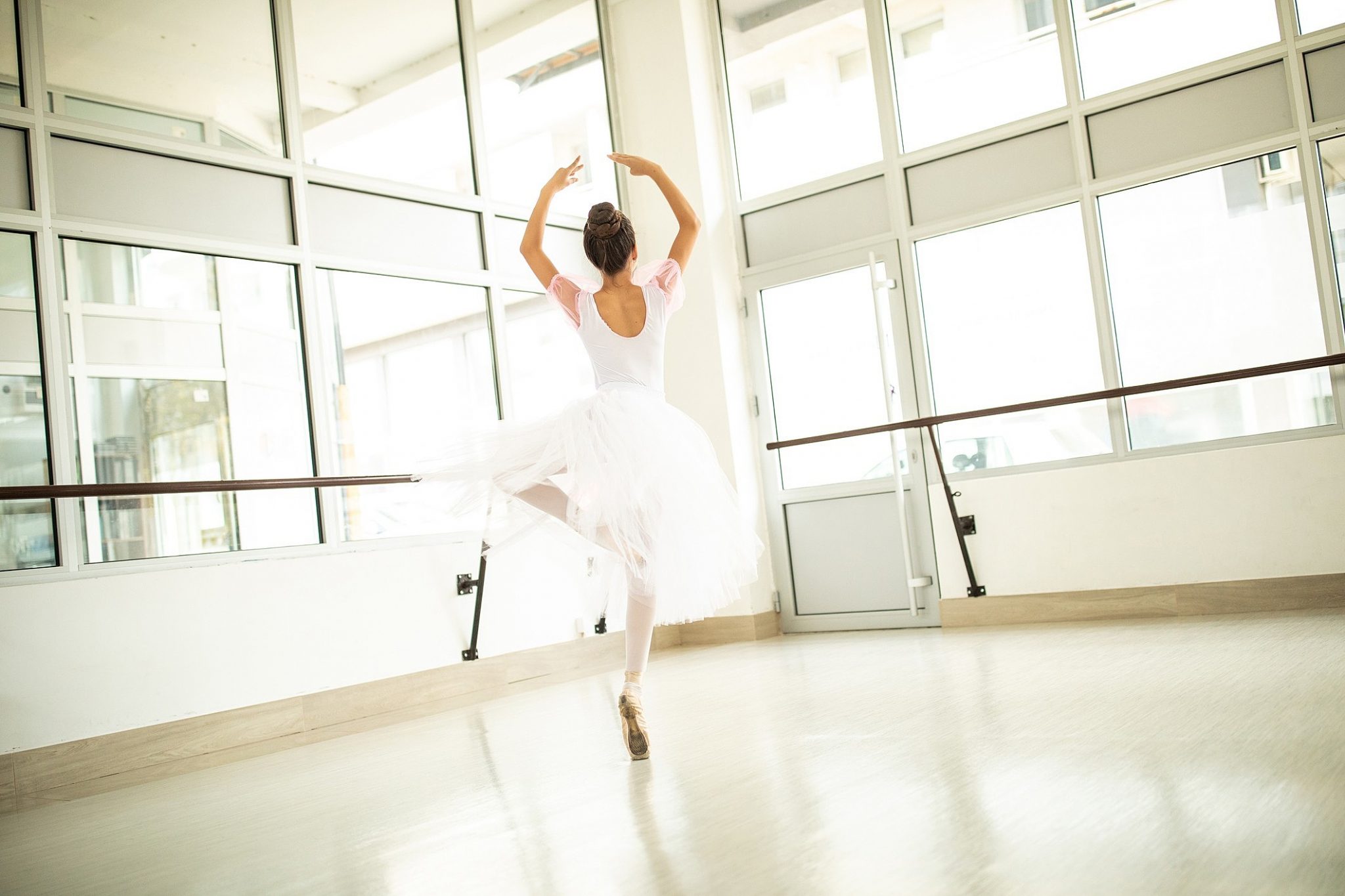 Conheça 3 tipos de pirueta de ballet – Paixão pela Dança – Blog da ...