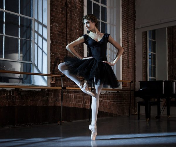 Moda Balletcore: o que saber sobre essa tendência